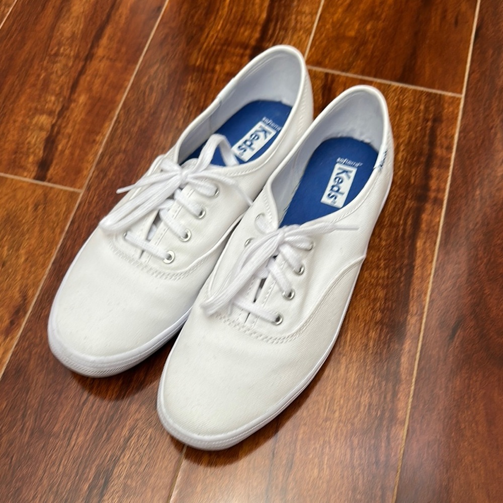 White Keds Canvas Sneakers 7.5 women’s